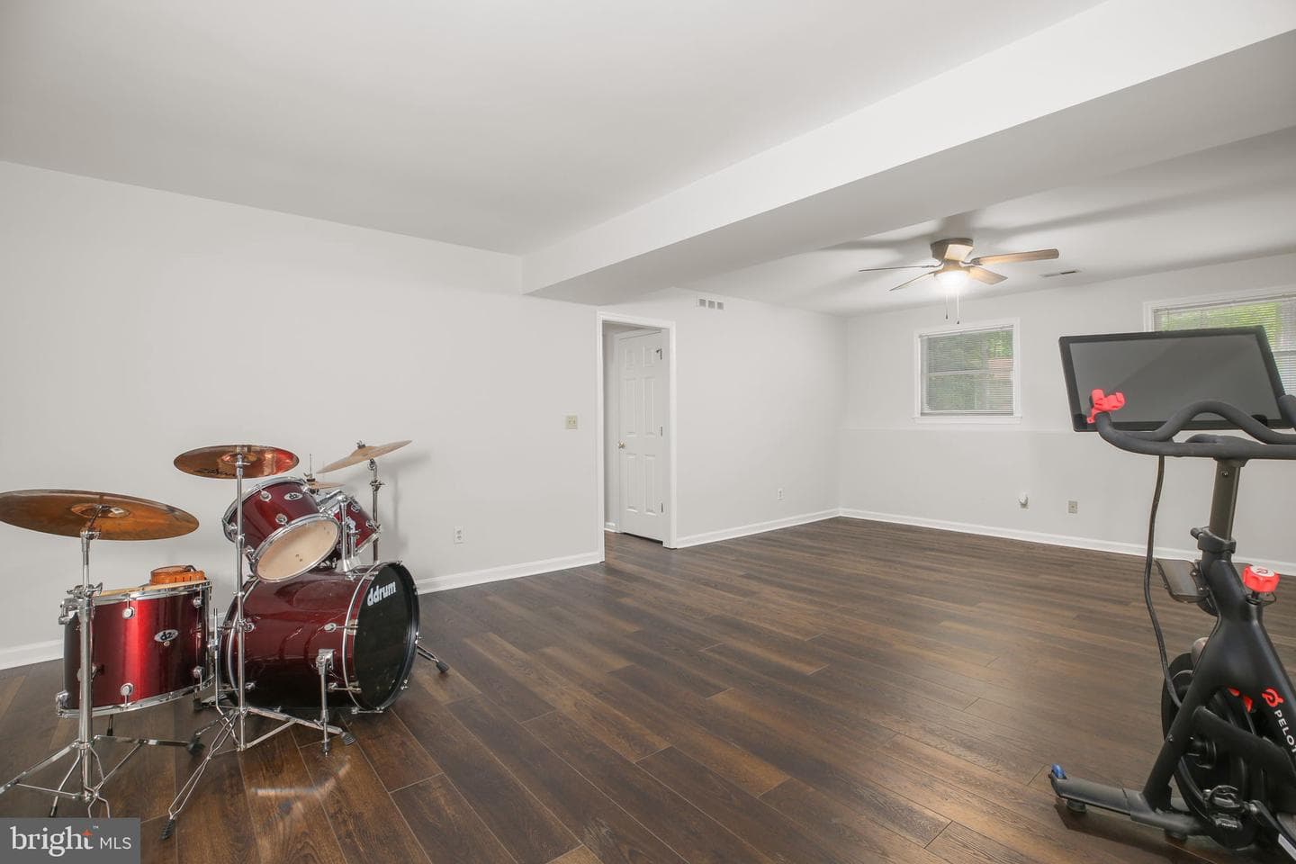 132 Jefferson Avenue photo 32