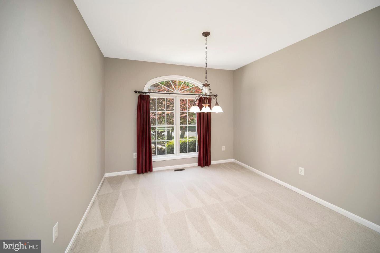 209 Sand Trap Lane photo 8