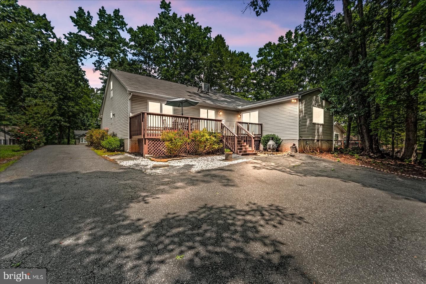135 Washington Street photo 45