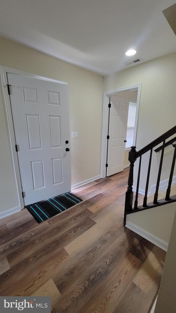 2360 Silver Fox Way photo 2
