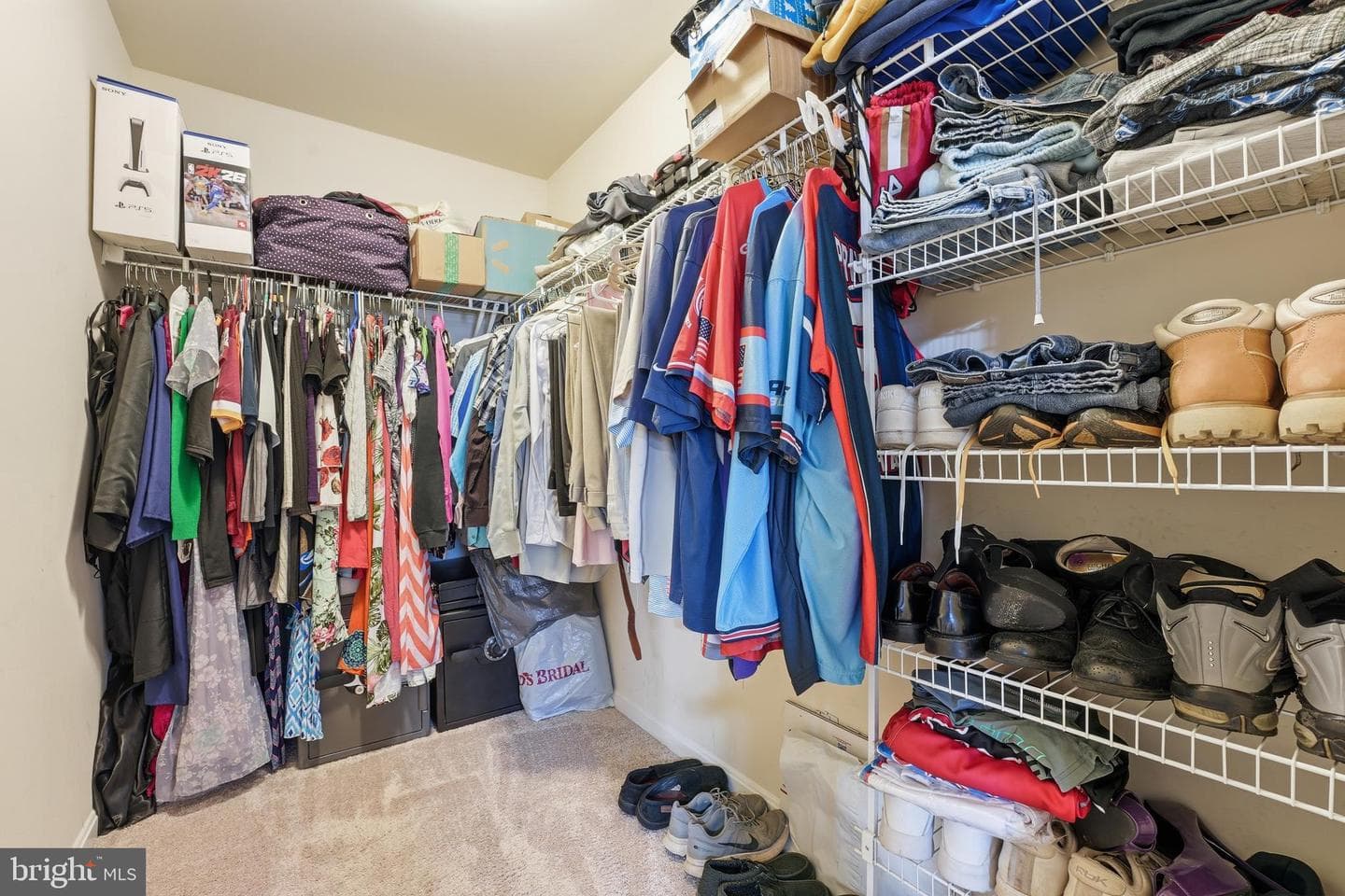 235 Daliah Way photo 33
