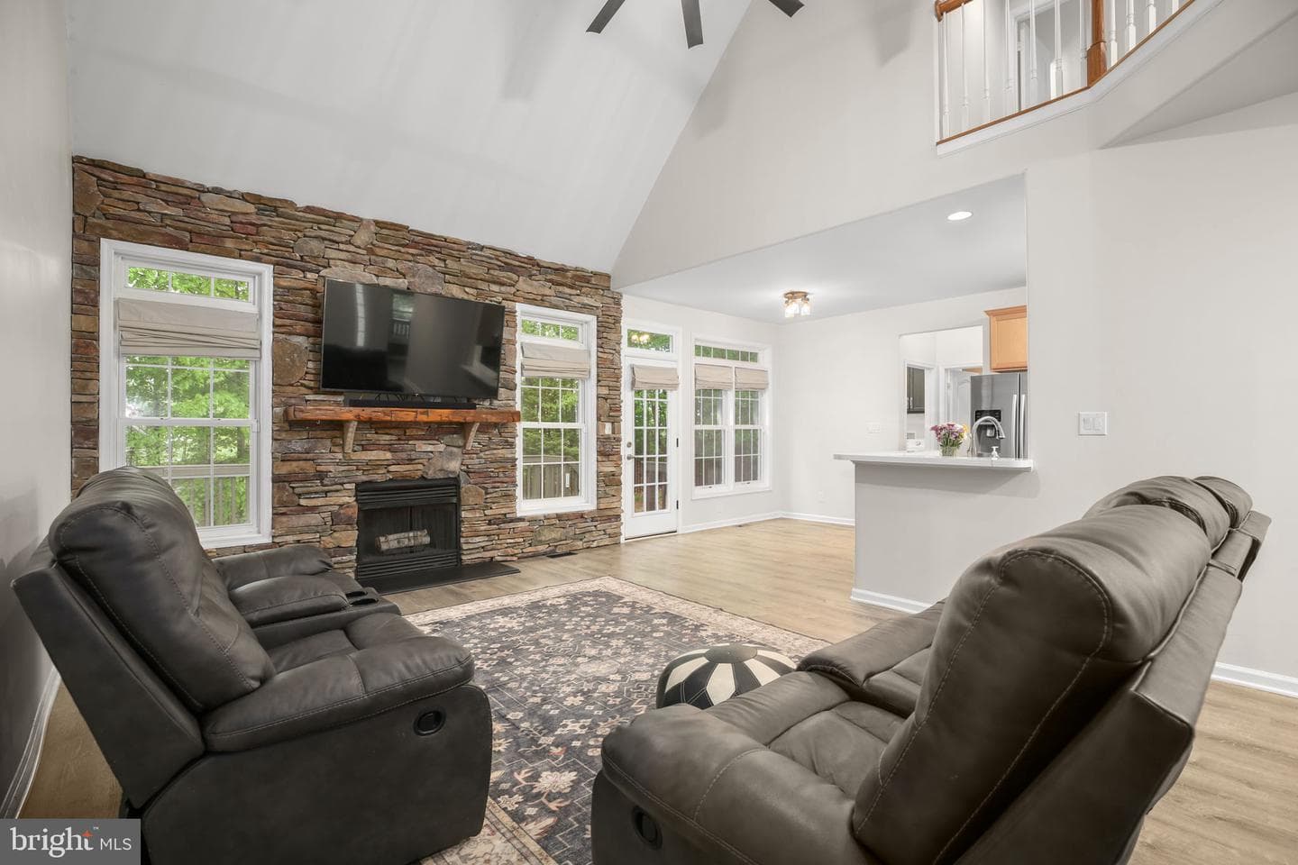 1472 Morris Pond Drive photo 4