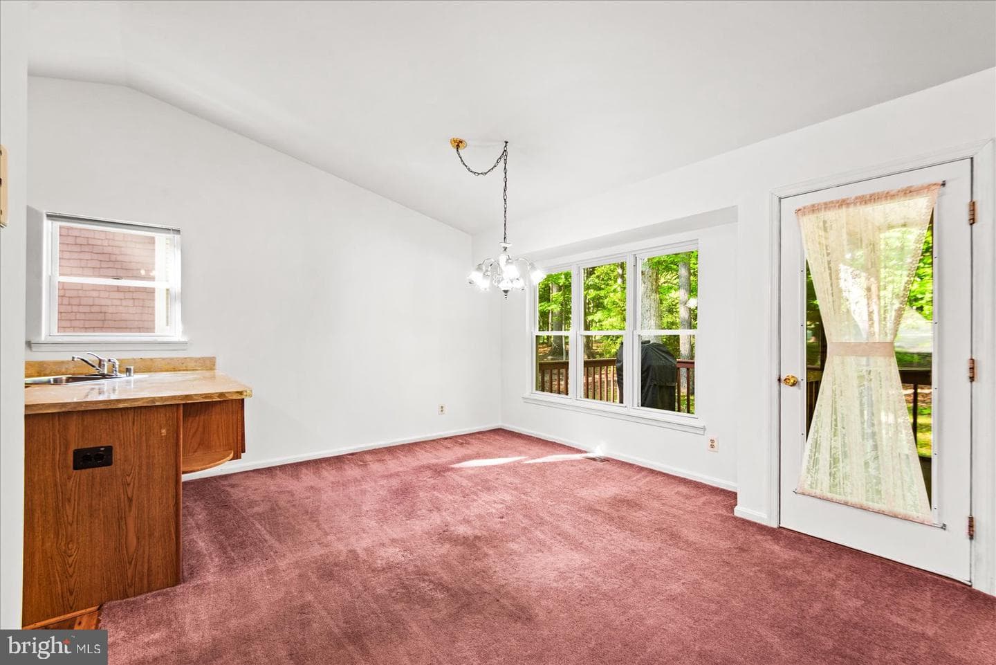 130 Green St photo 14