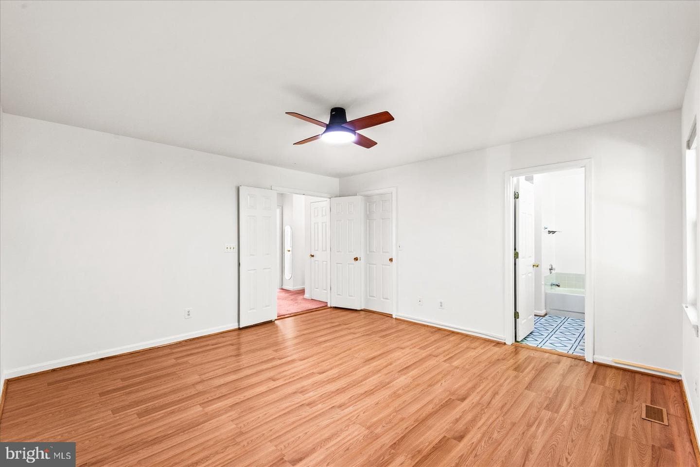 130 Green St photo 18