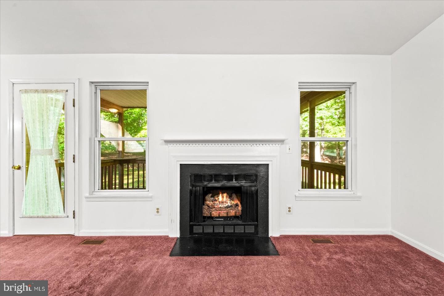 130 Green St photo 3