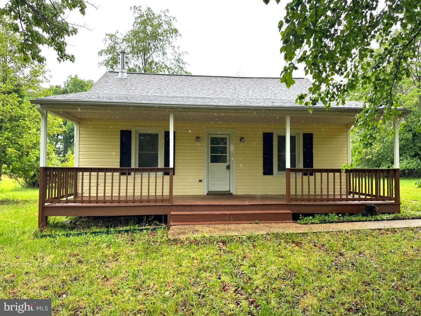 18163 Monrovia Road photo 3