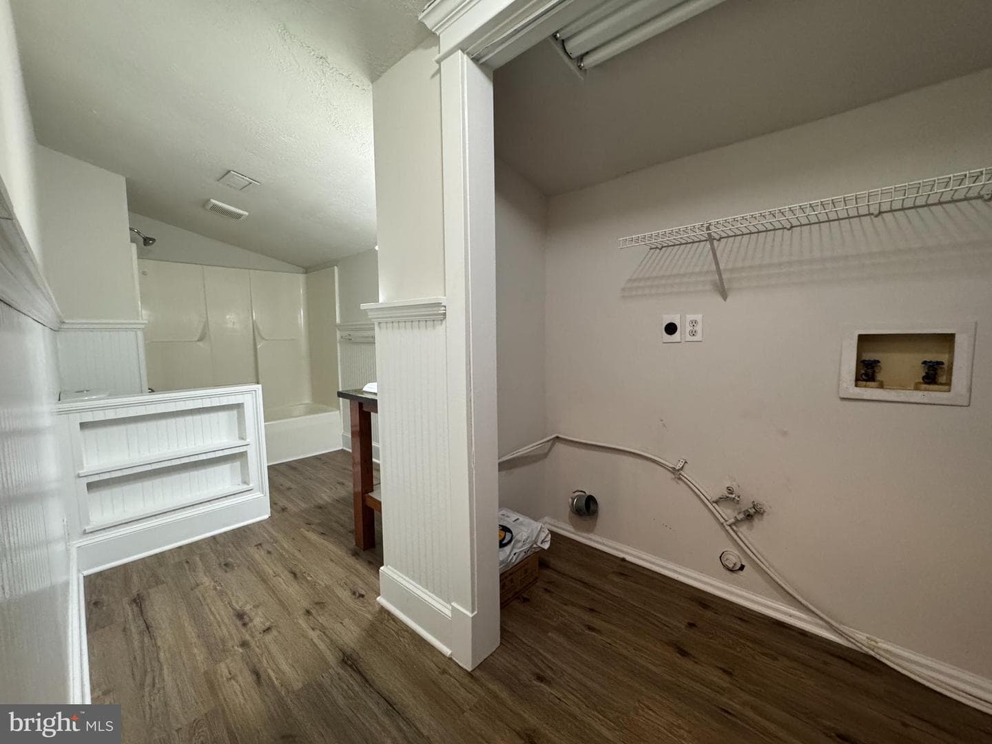18163 Monrovia Road photo 9