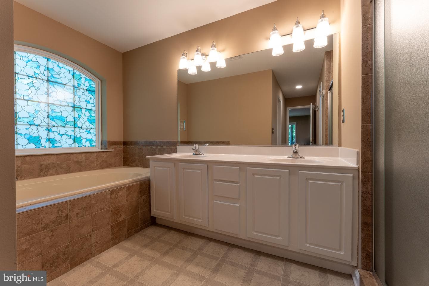 216 Spotswood Road photo 28