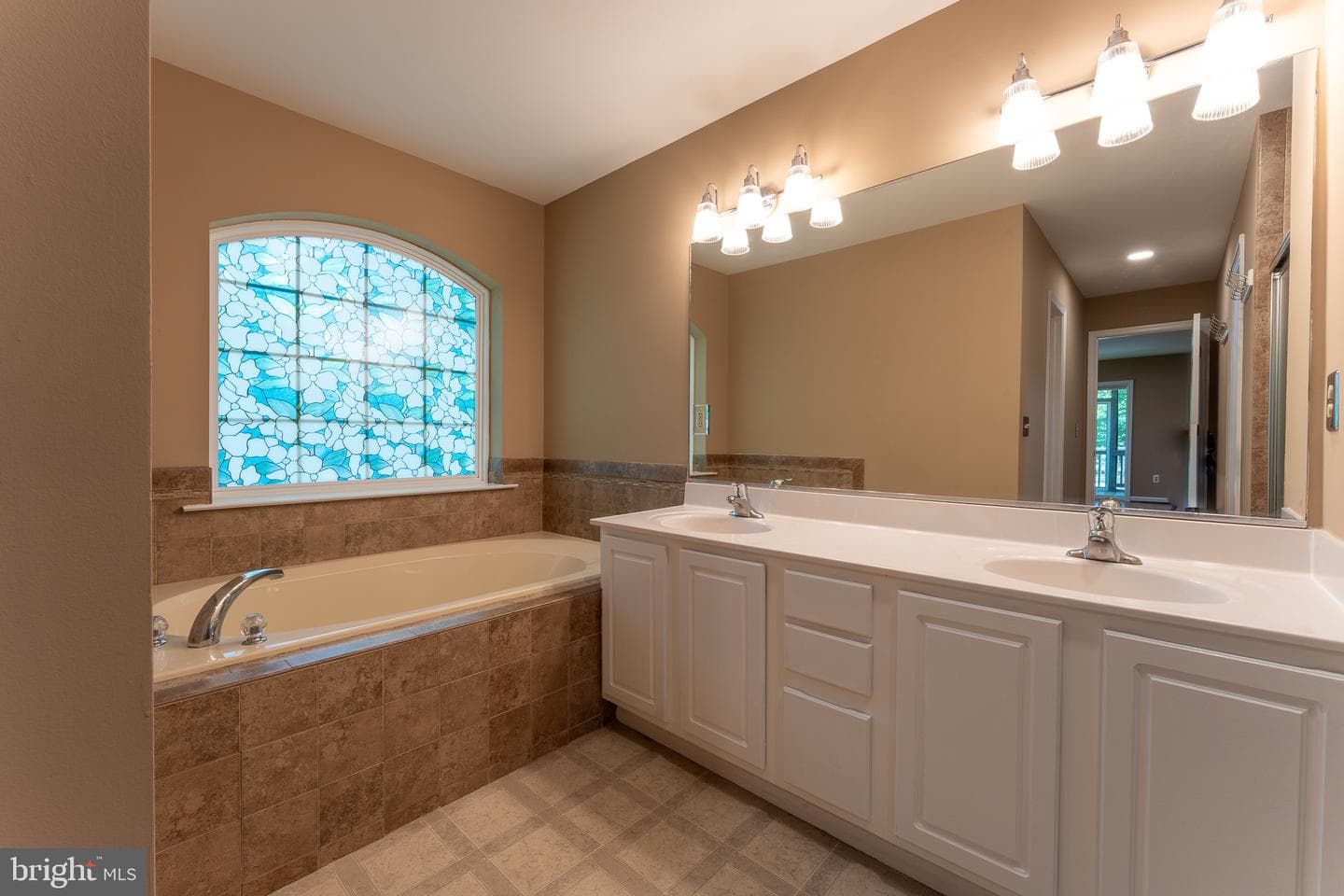 216 Spotswood Road photo 29