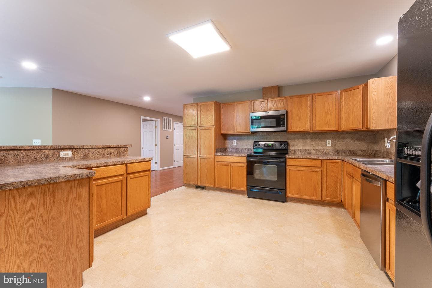 216 Spotswood Road photo 7