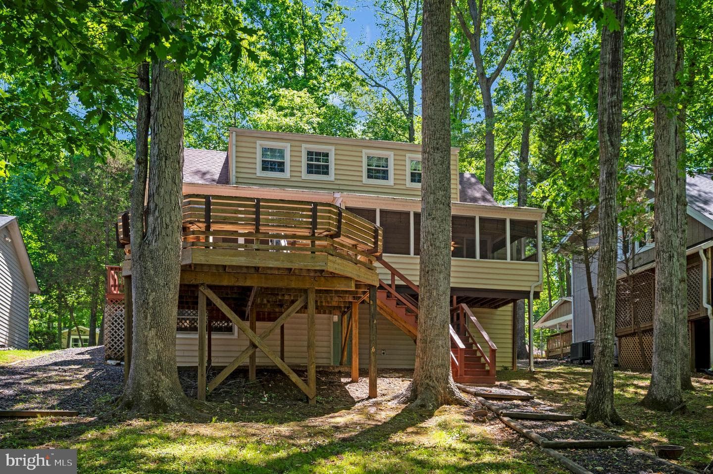 139 Larkspur Lane photo 38