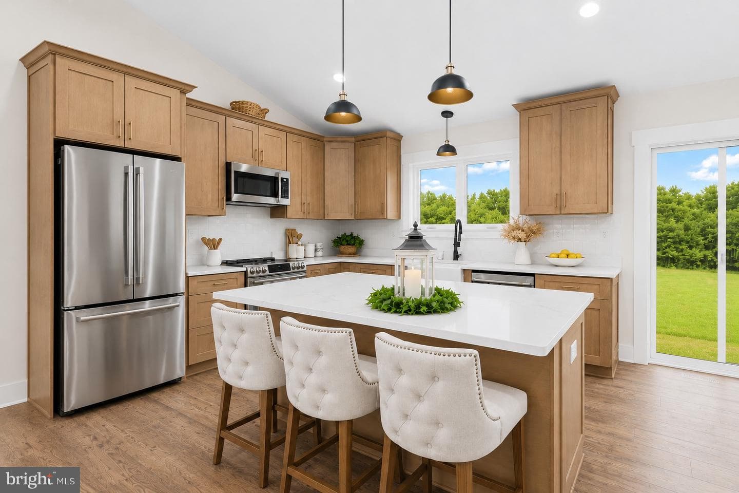 26416 Isabelle Dr photo 10