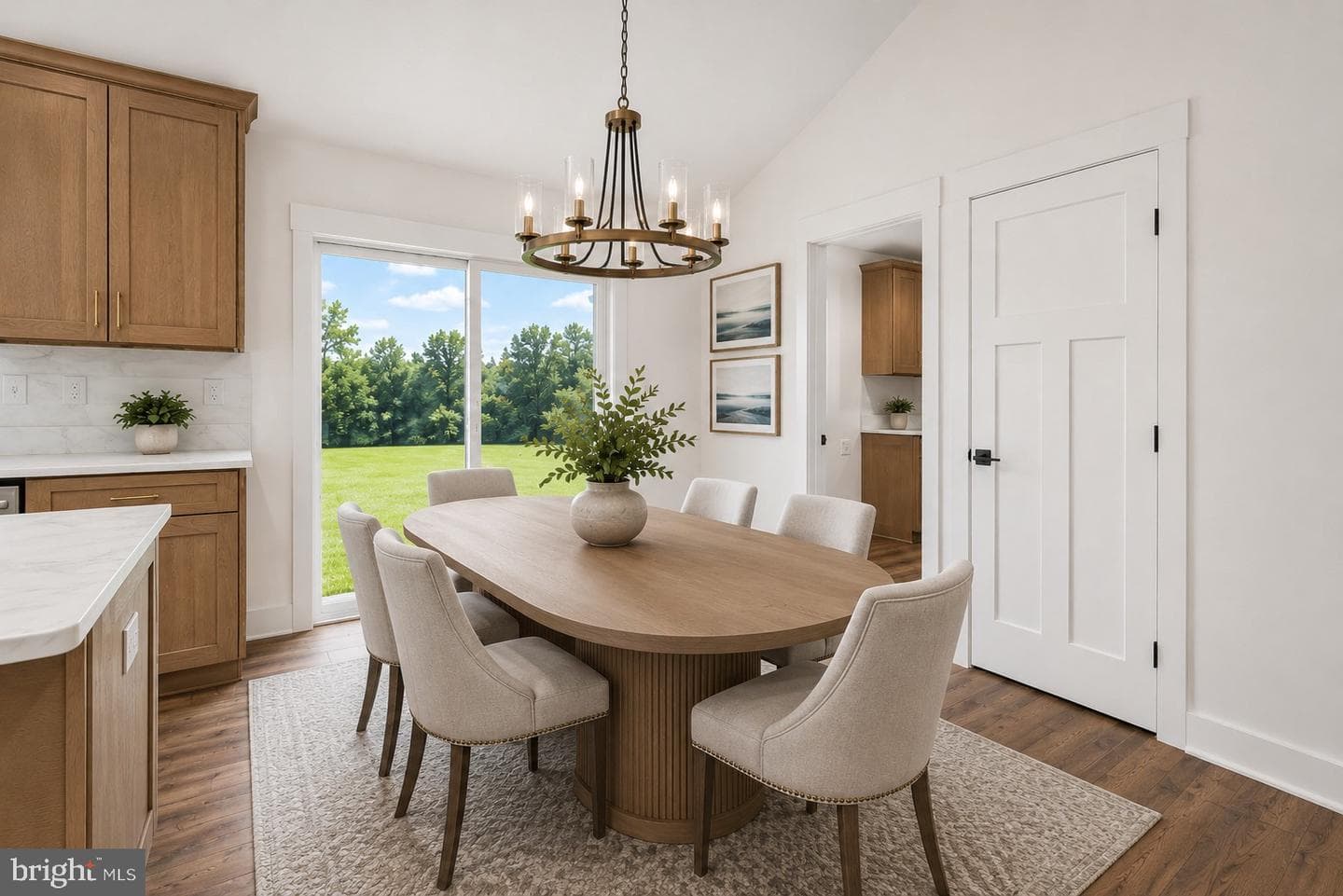 26416 Isabelle Dr photo 8