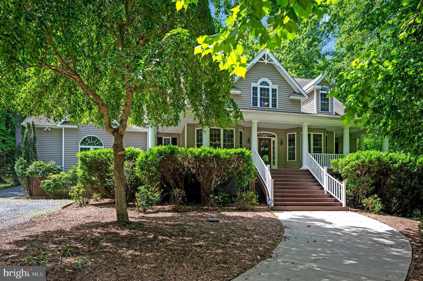 909 Eastover Parkway photo 4