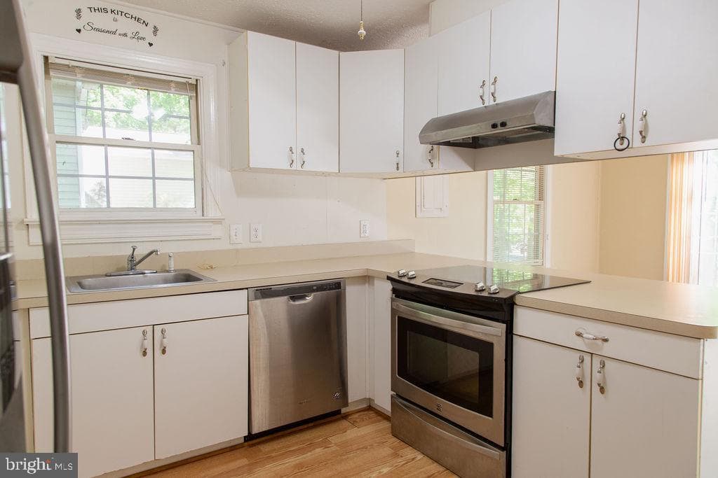207 Creekside Drive photo 16