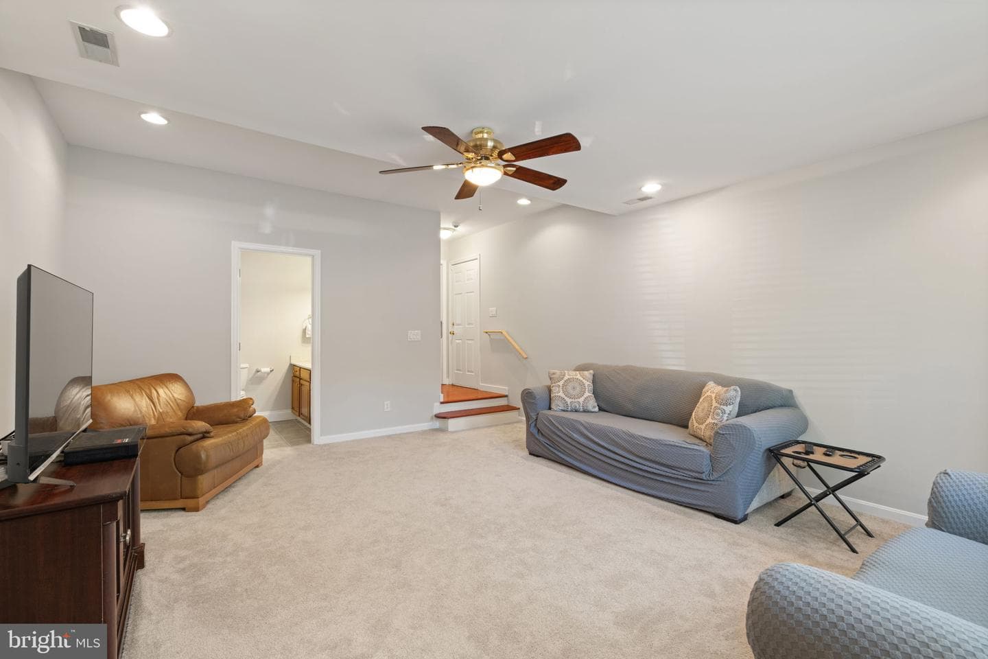 124 Harrison Circle photo 30