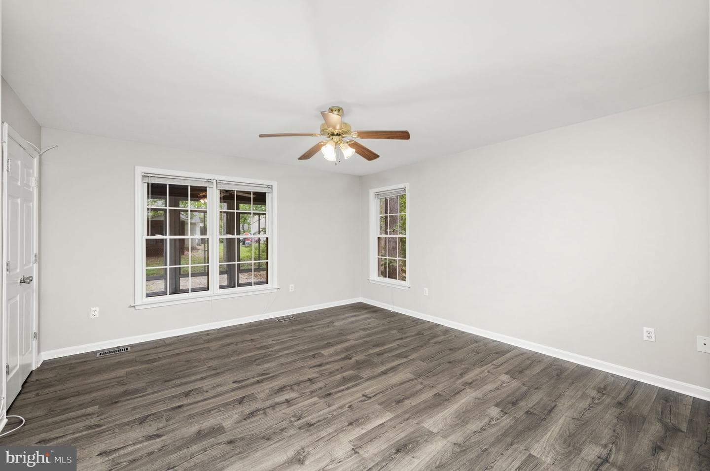 104 Federal Road photo 20