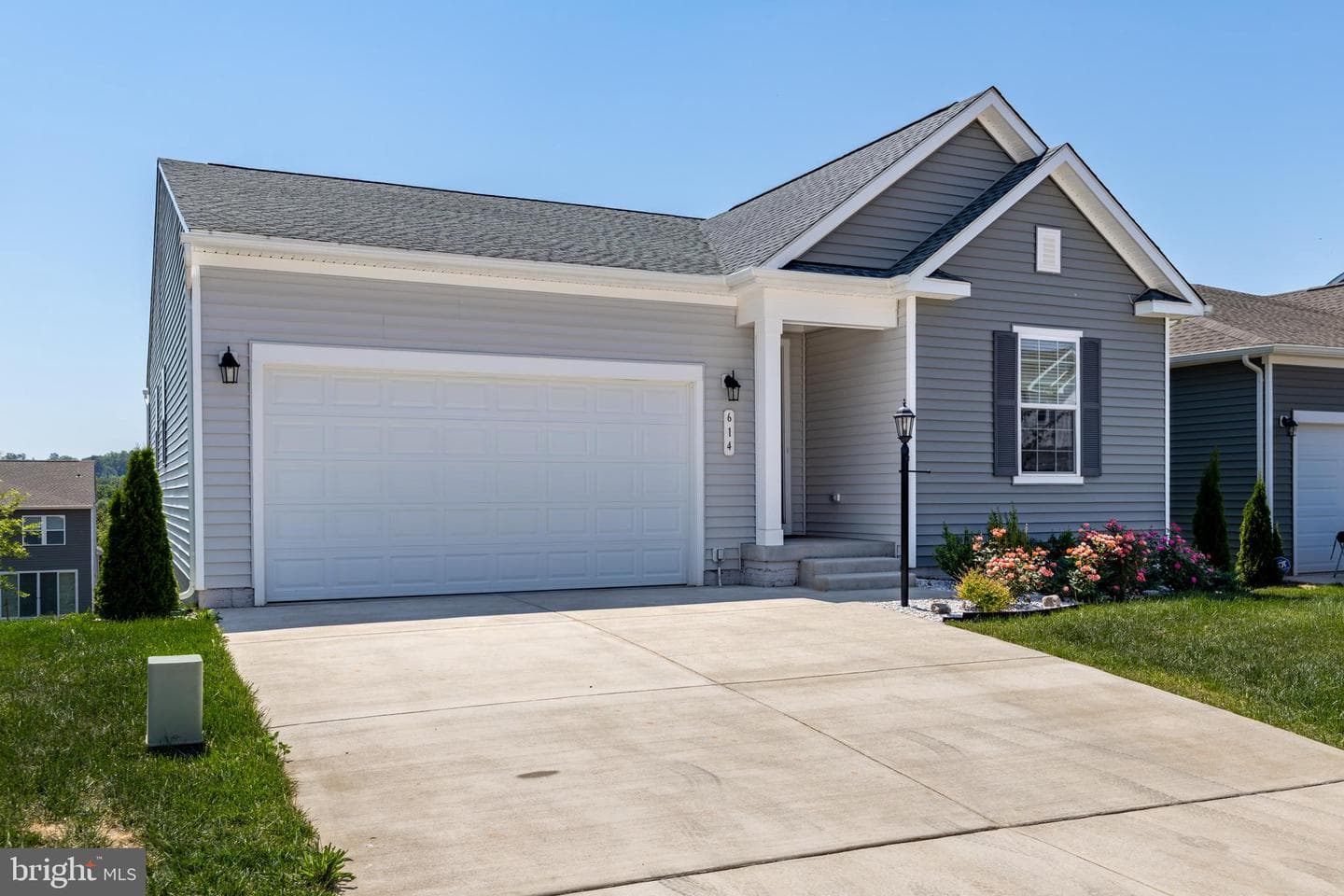 614 Clover Ln, Orange