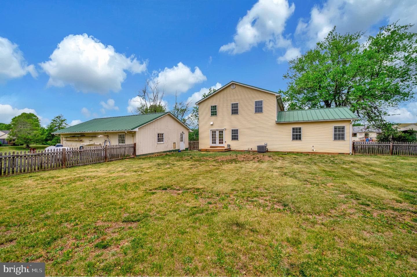 23202 Village Road, Unionville
