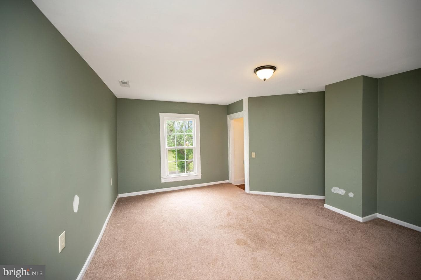23202 Village Road photo 37