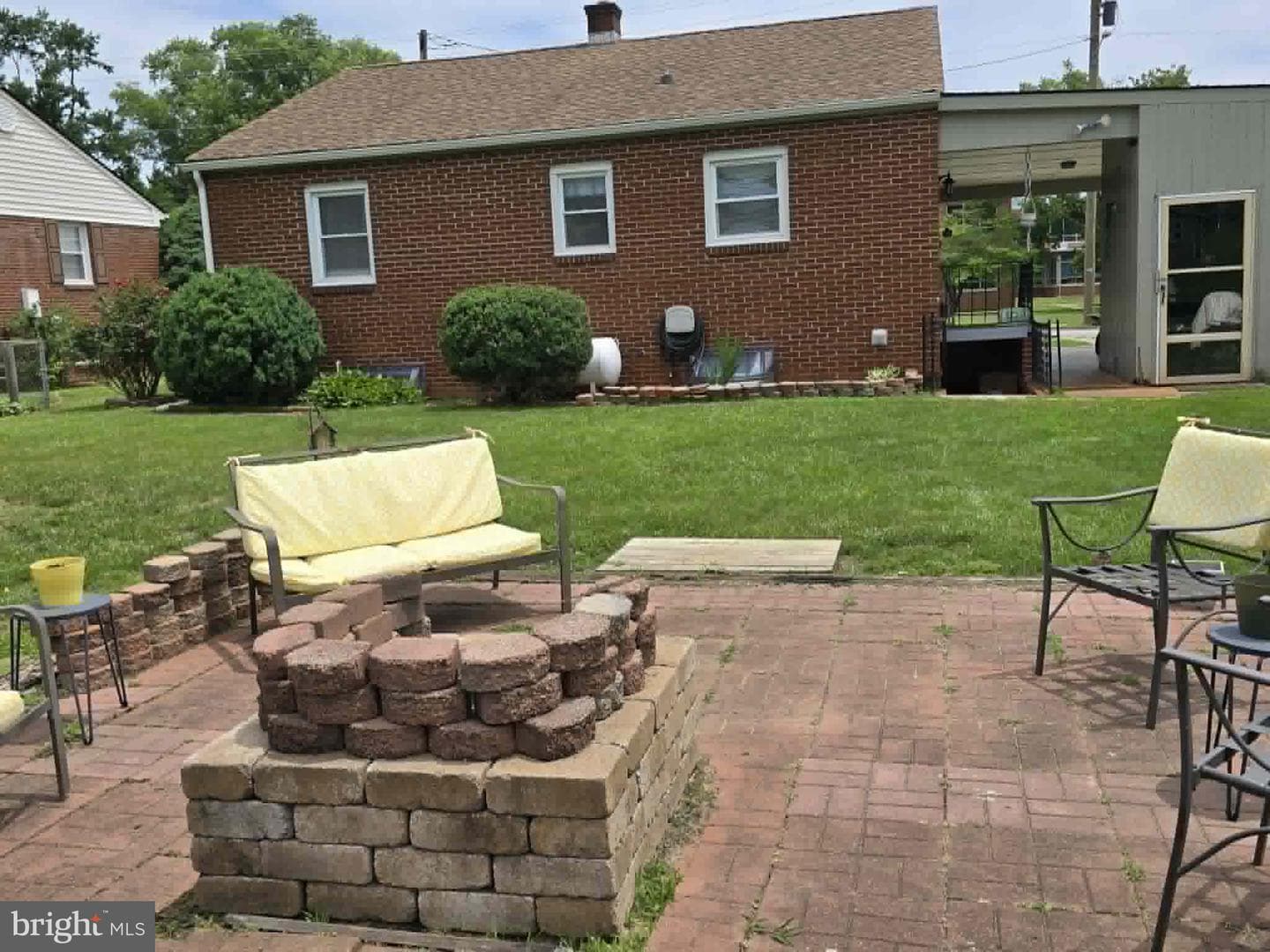 196 Selma Rd photo 23