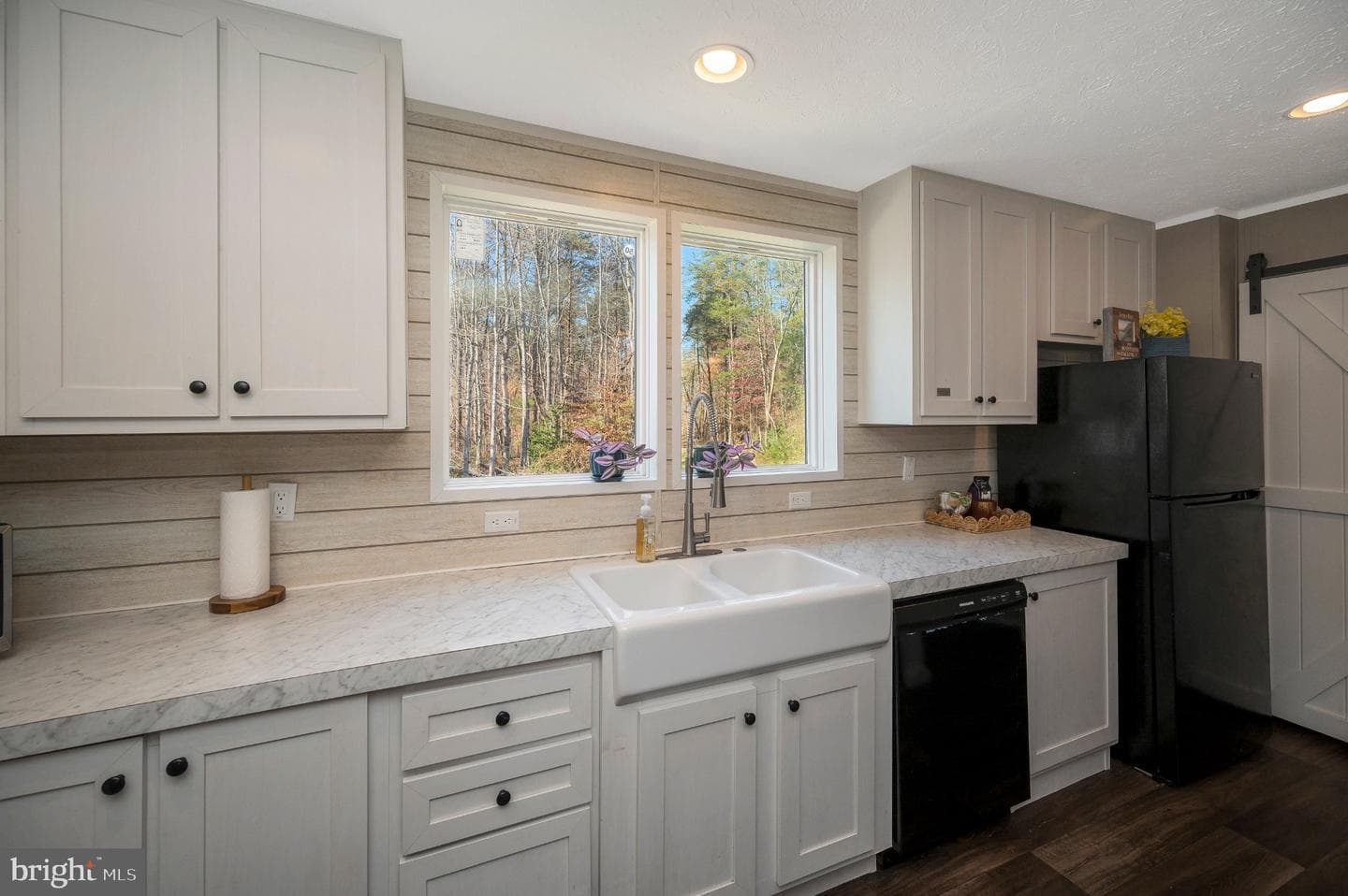 5120 Burr Hill Road photo 15