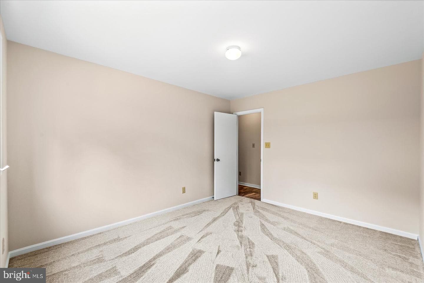 705 Mt Pleasant Drive photo 25