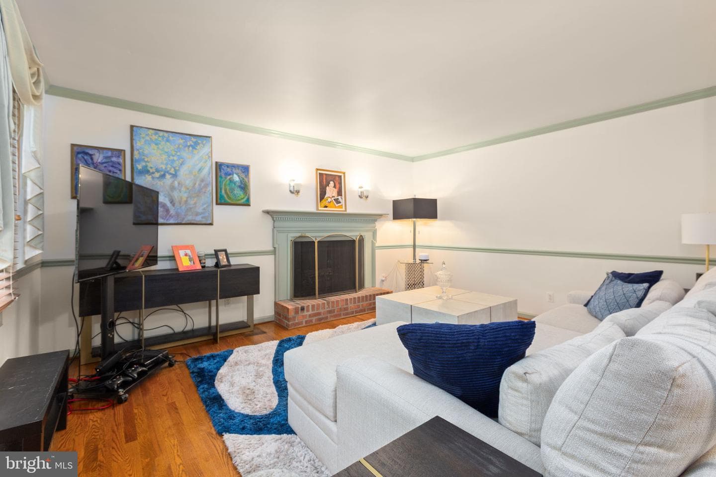 102 Eagle Court photo 5