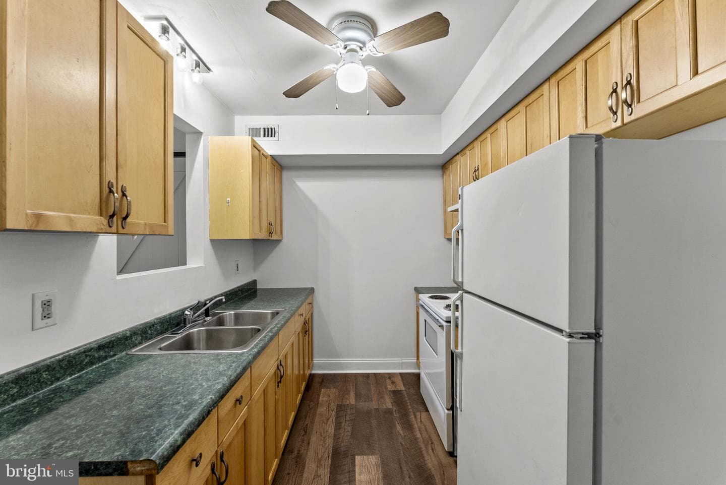 24020 Signal Hill Lane photo 51