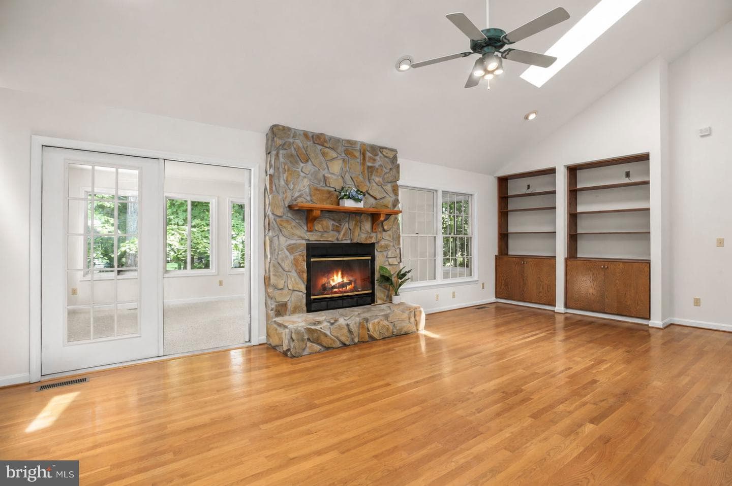 201 Green St photo 12