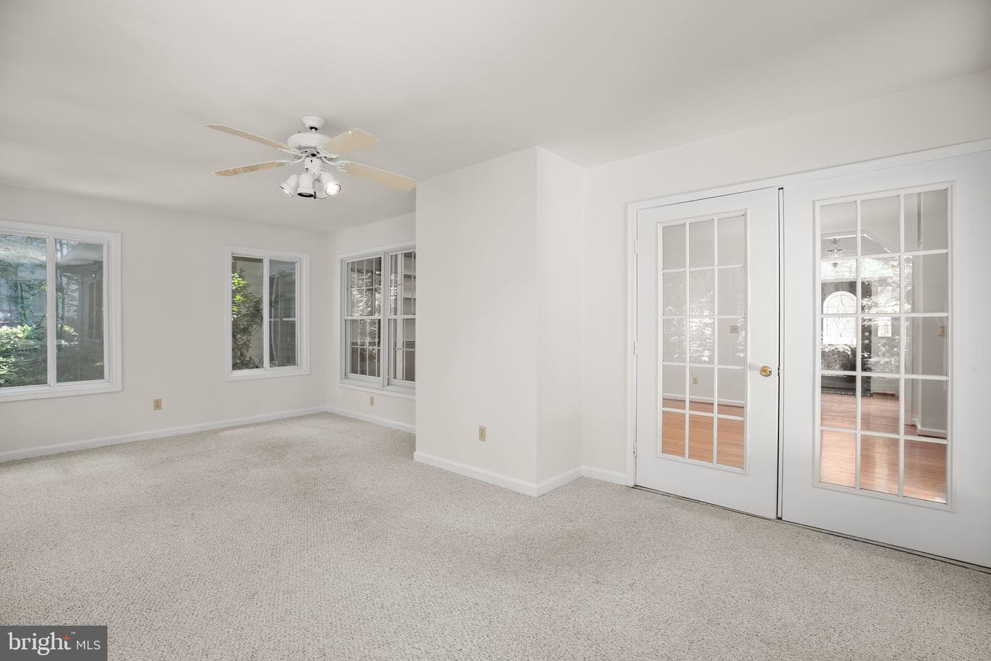201 Green St photo 18