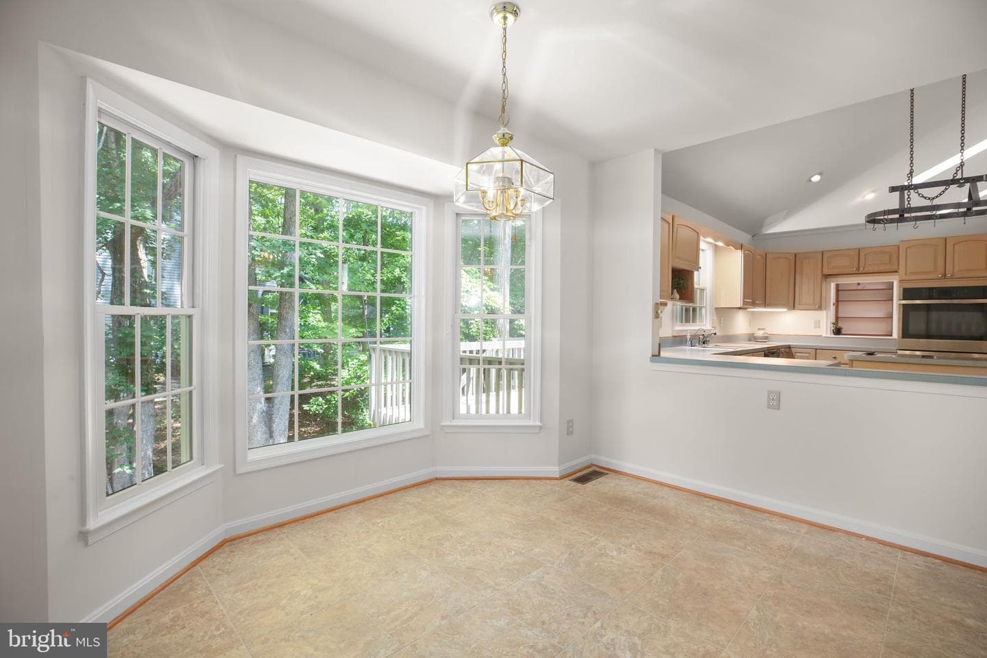 201 Green St photo 24