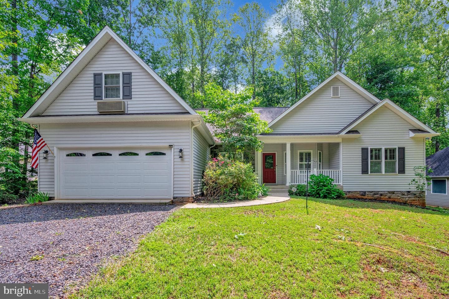 106 Cloverhill Court photo 4