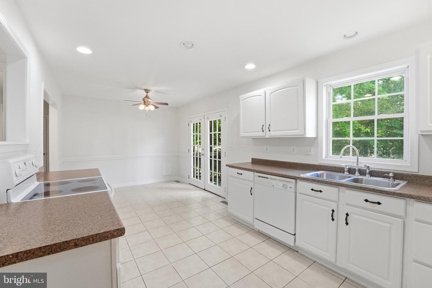 102 Wakefield Drive photo 10