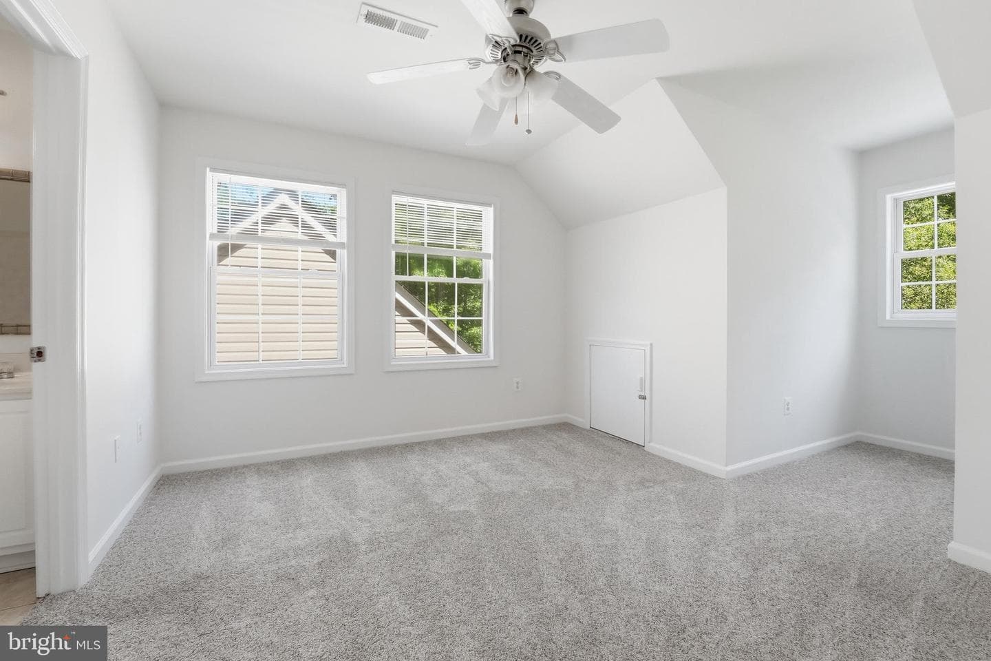 102 Wakefield Drive photo 27