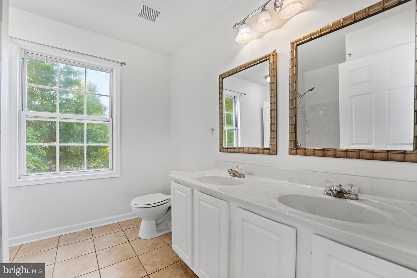 102 Wakefield Drive photo 30