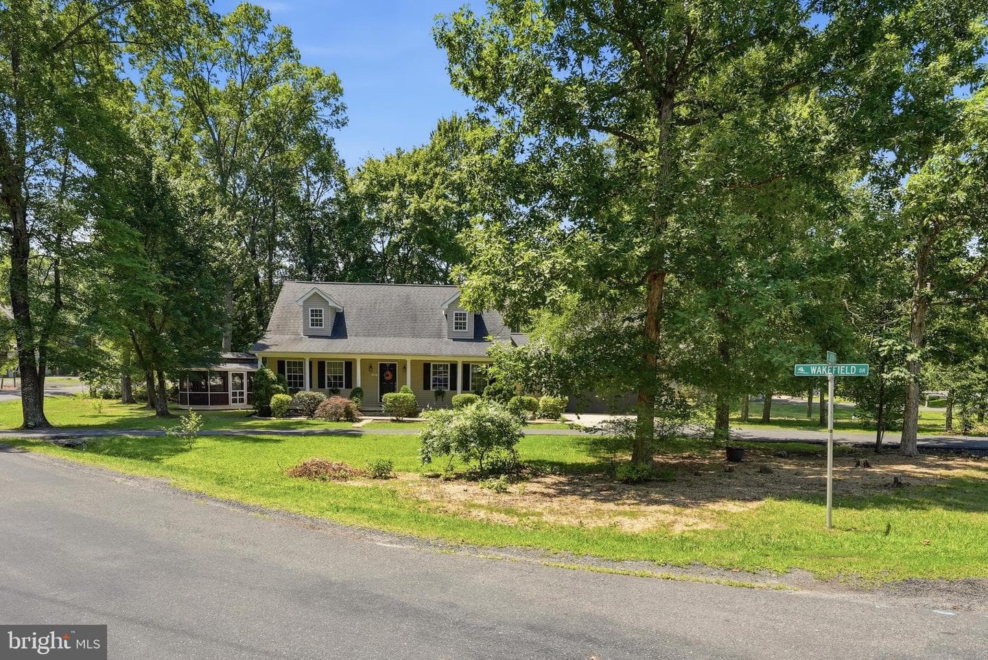 102 Wakefield Drive photo 32