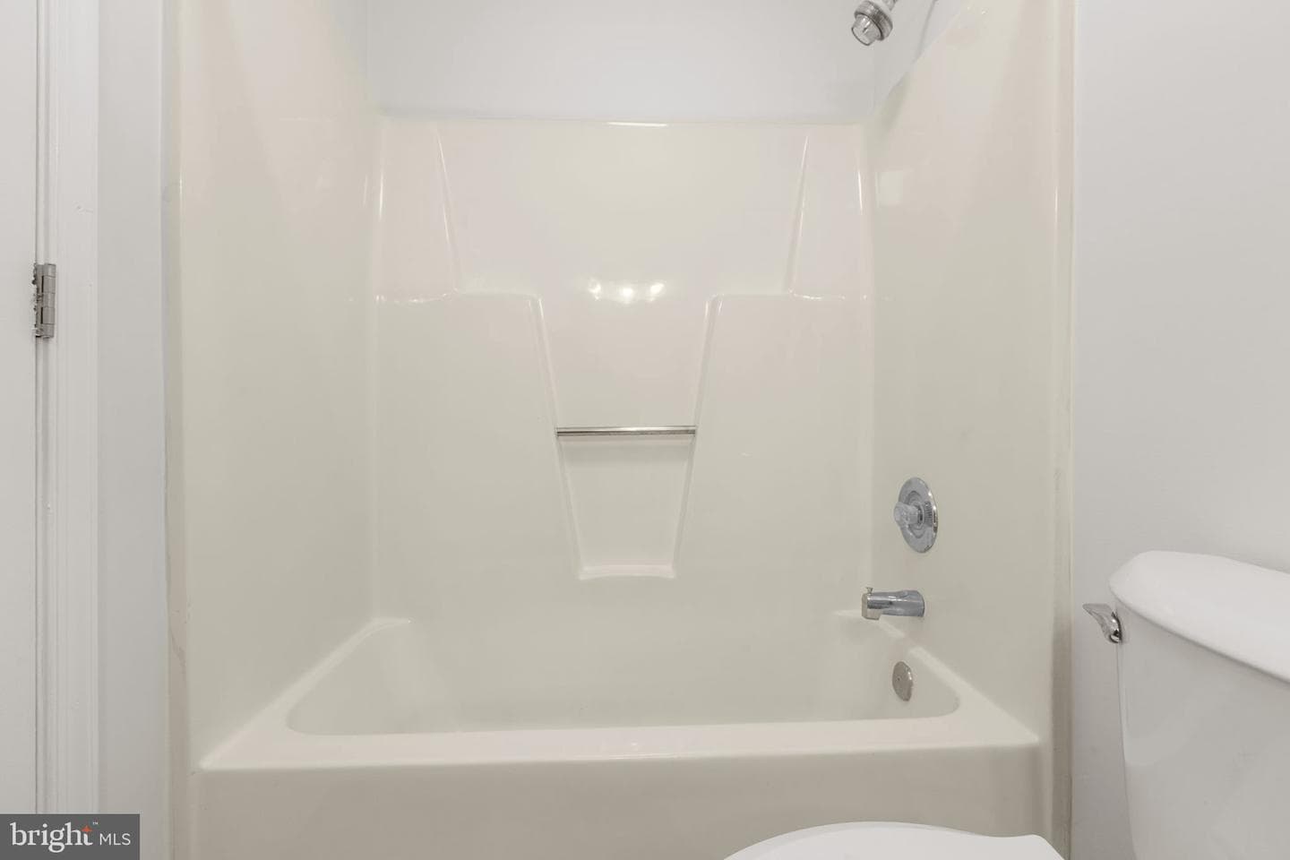 1105 Lakeview Parkway photo 23