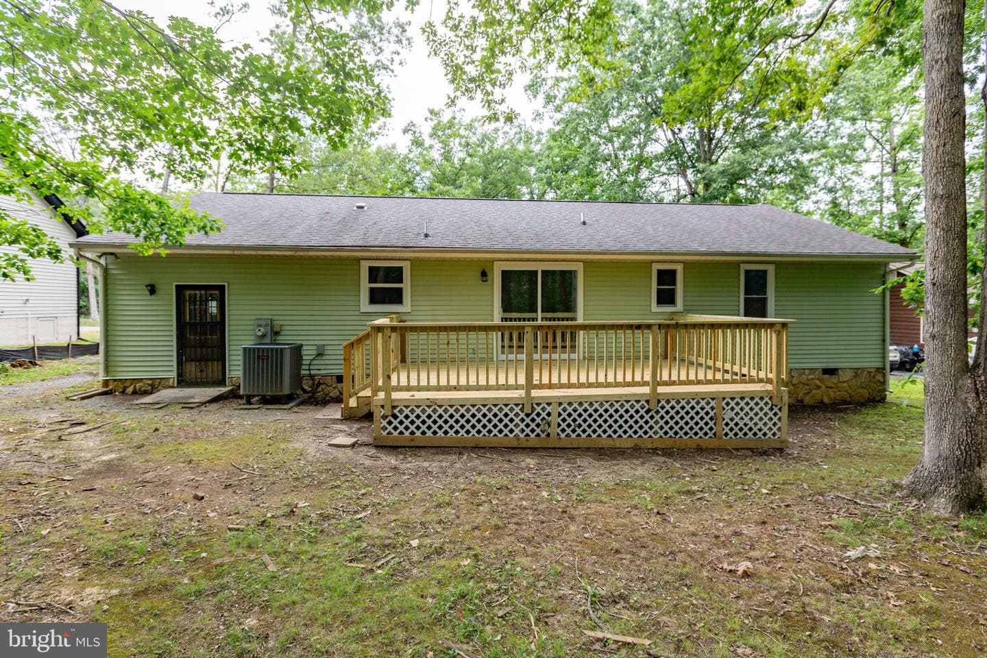 1105 Lakeview Parkway photo 33