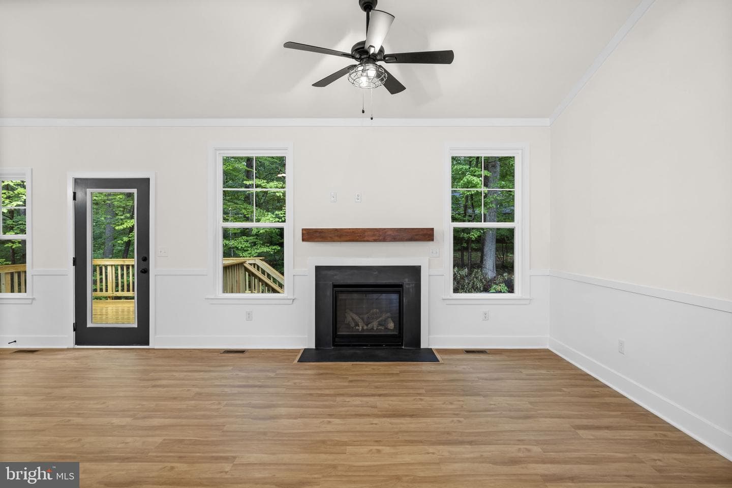 1109 Lakeview Parkway photo 13
