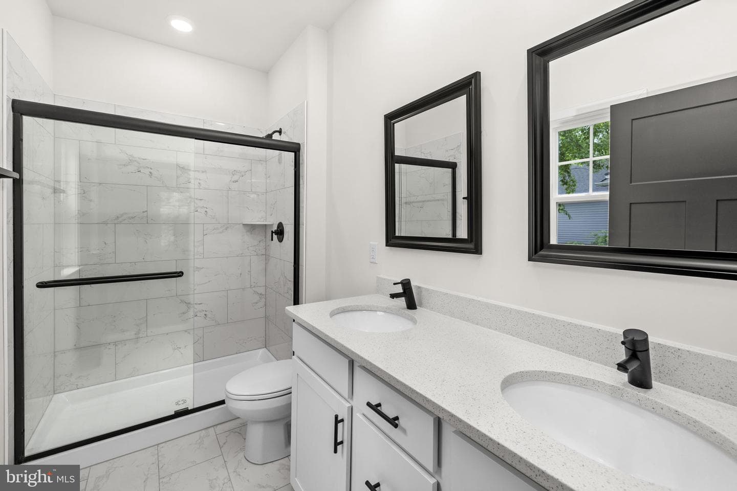 1109 Lakeview Parkway photo 32