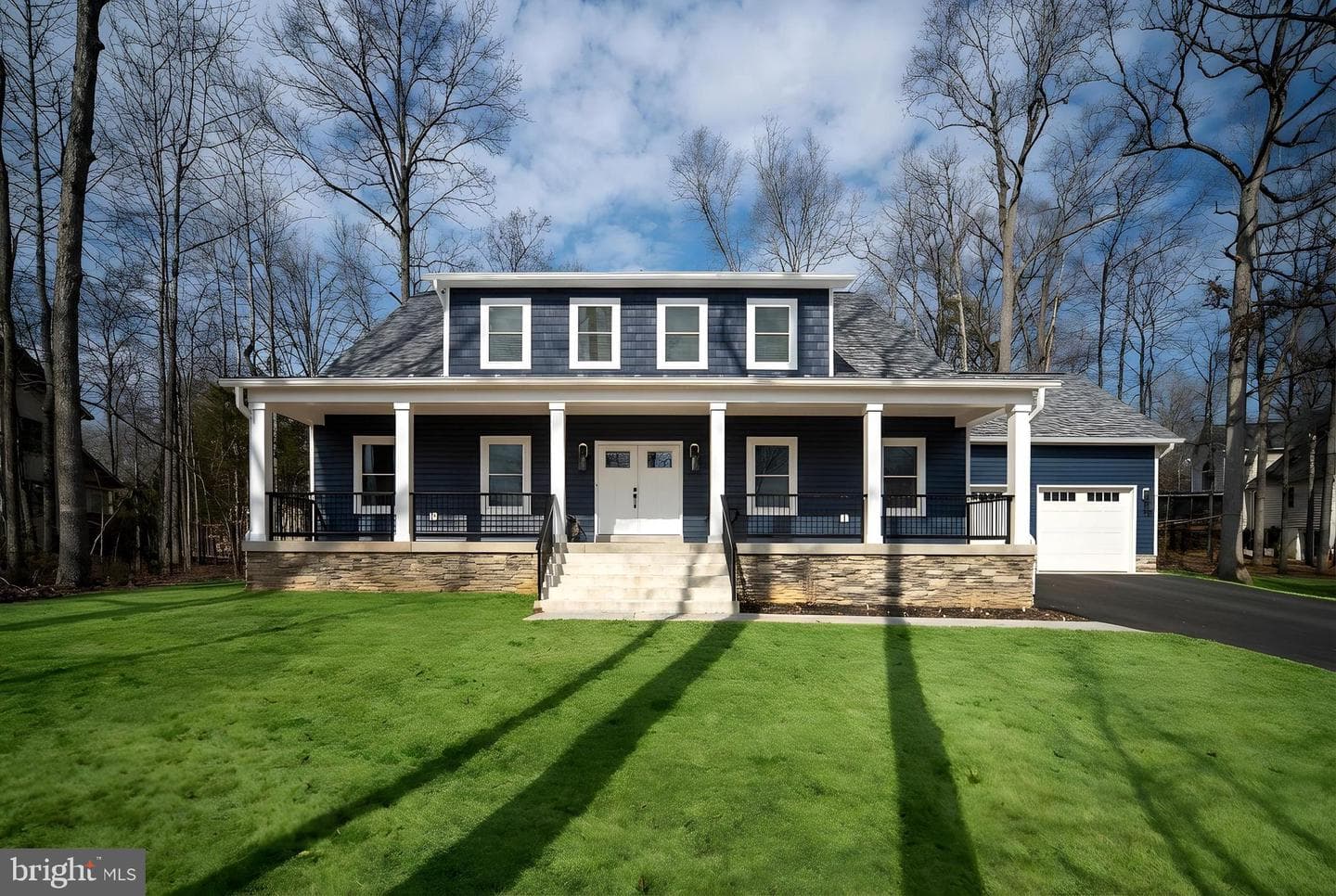 261 Washington Street, Locust Grove