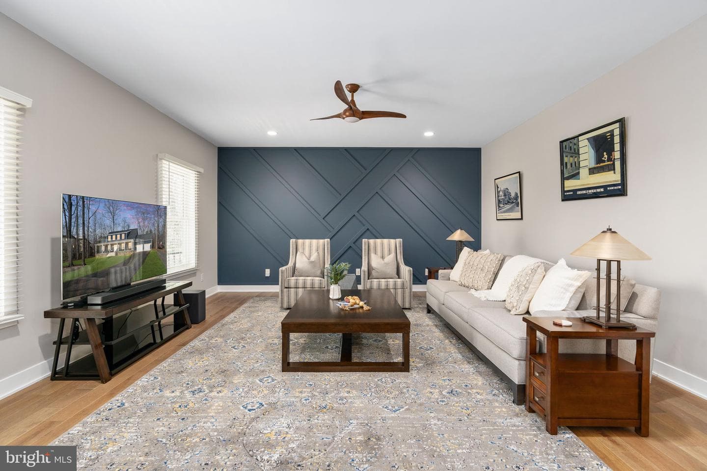 261 Washington Street photo 10
