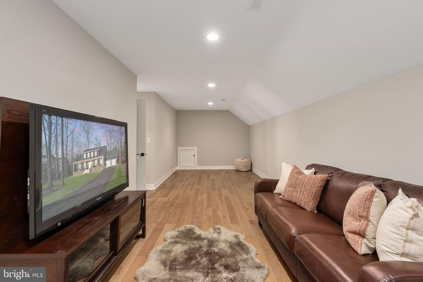 261 Washington Street photo 48