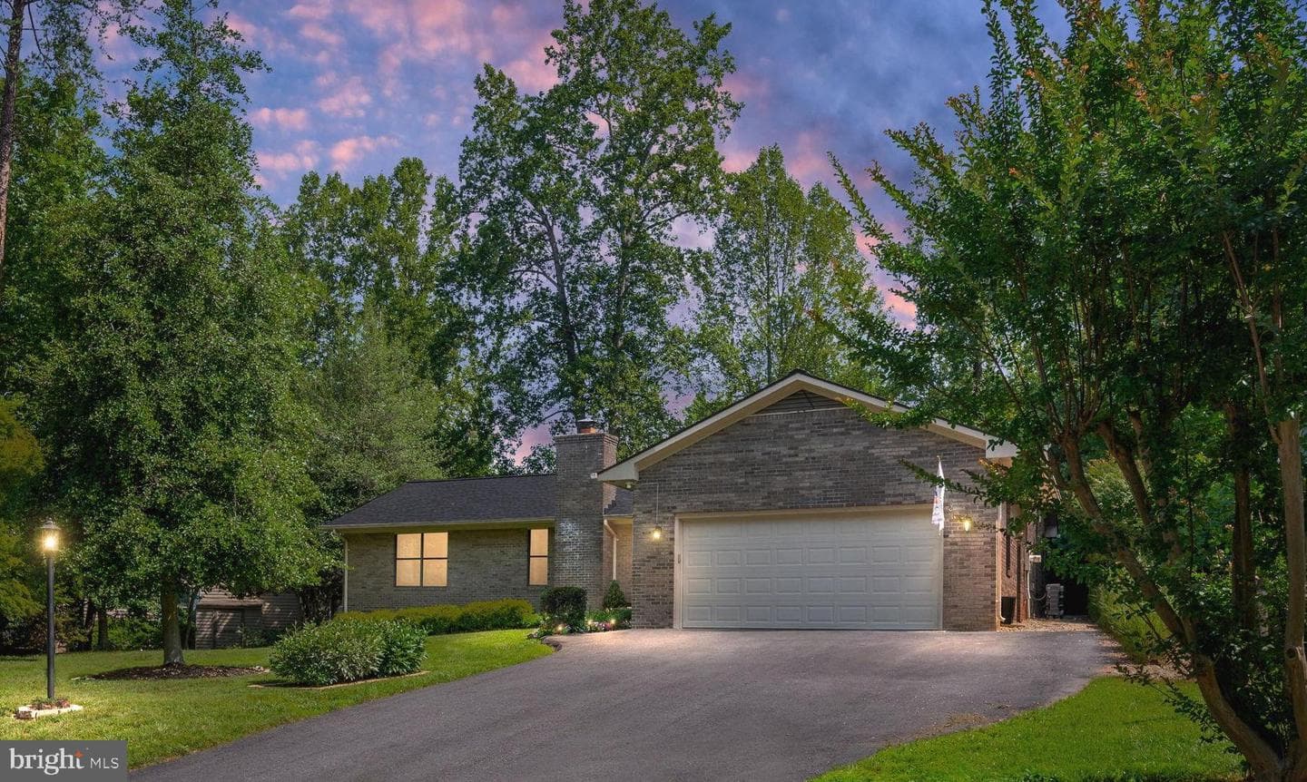 319 Birchside Circle E, Locust Grove