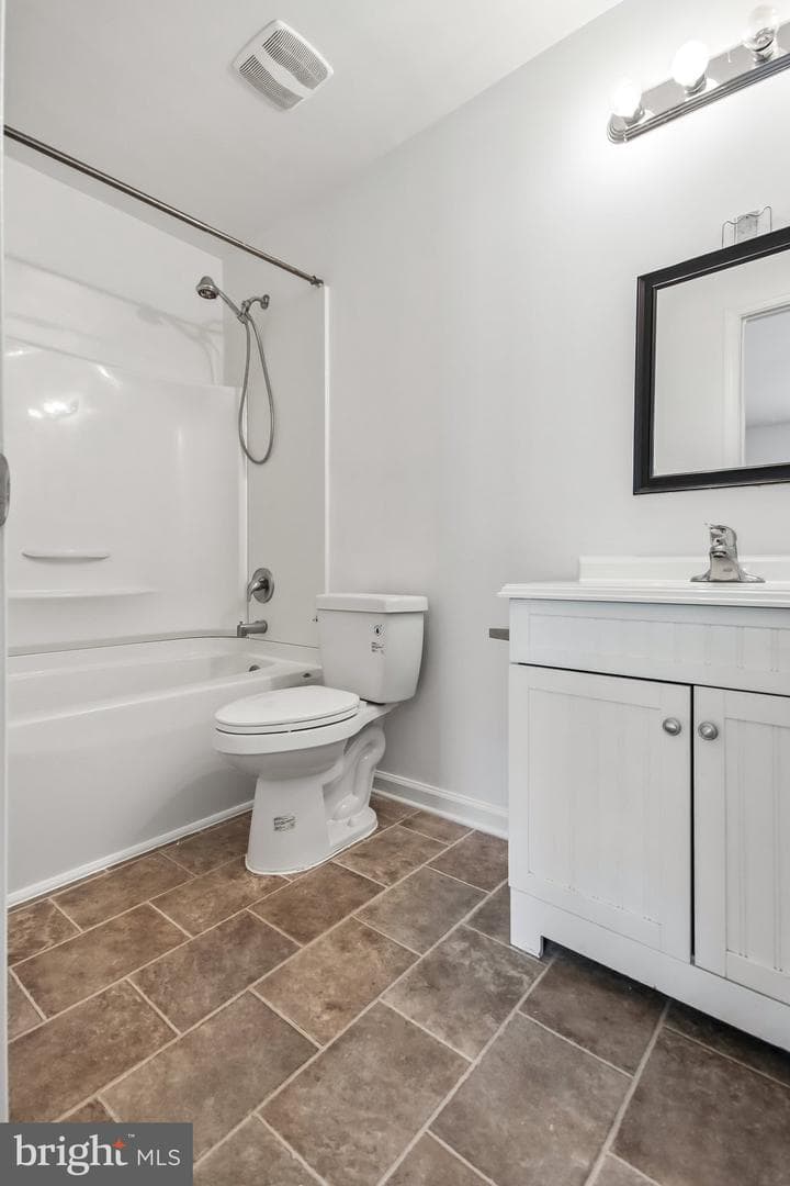 35142 Saba Place photo 4