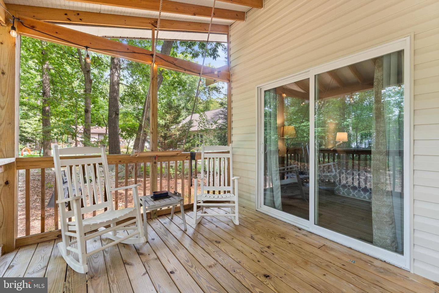 105 Tall Pines Avenue photo 31