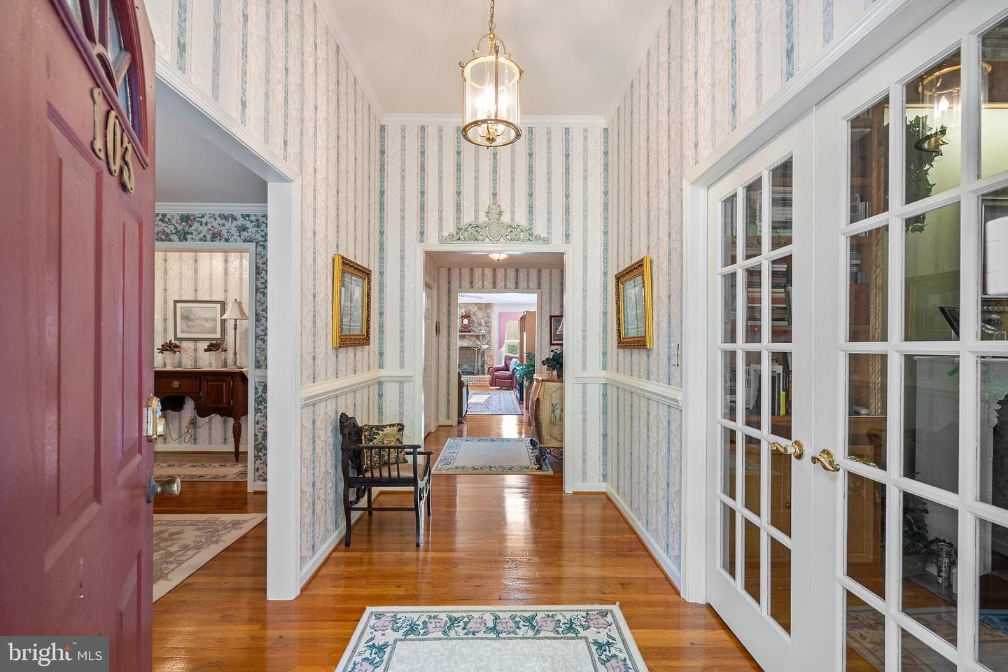 103 Eagle Court photo 34