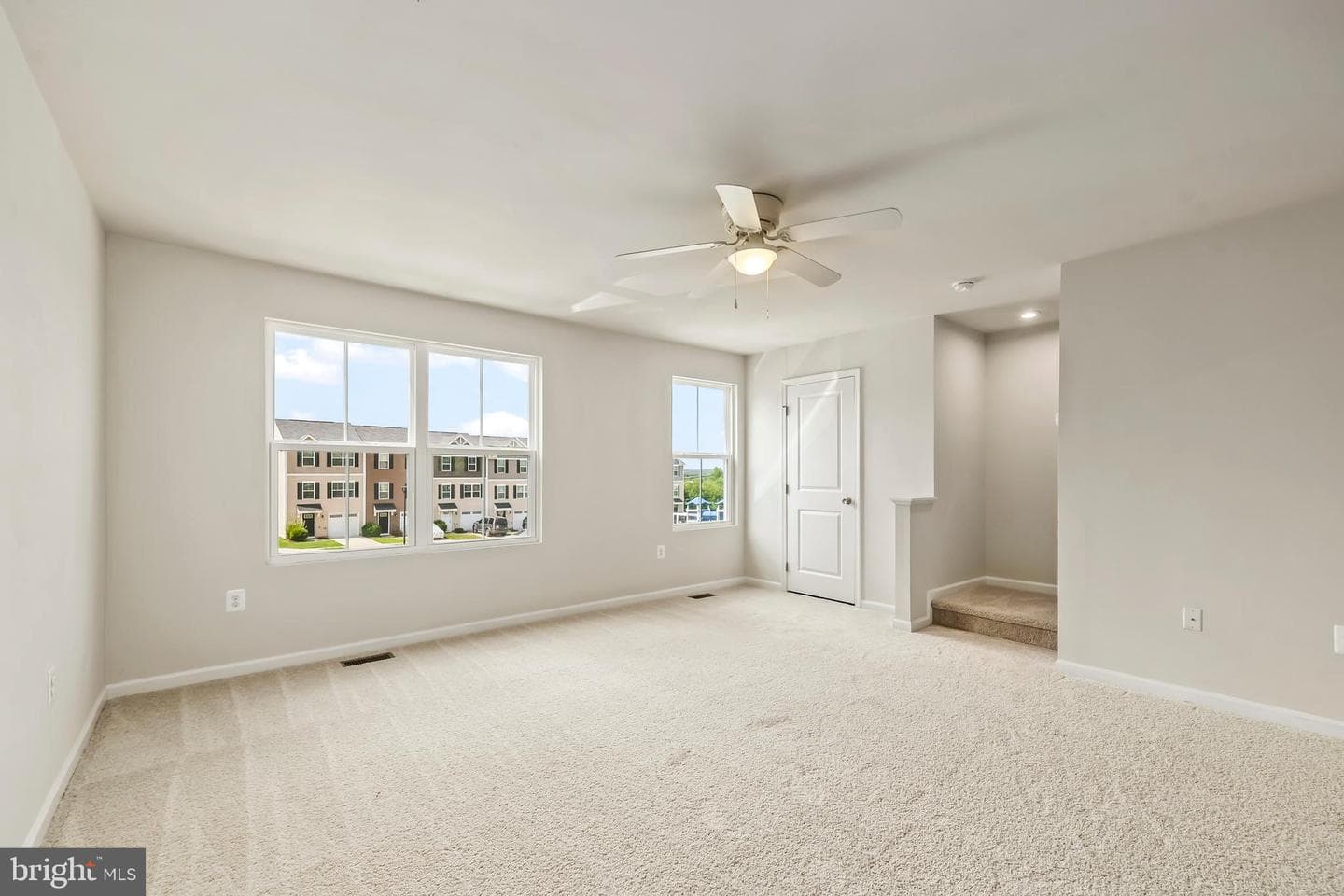 2876 Farzi Circle photo 14