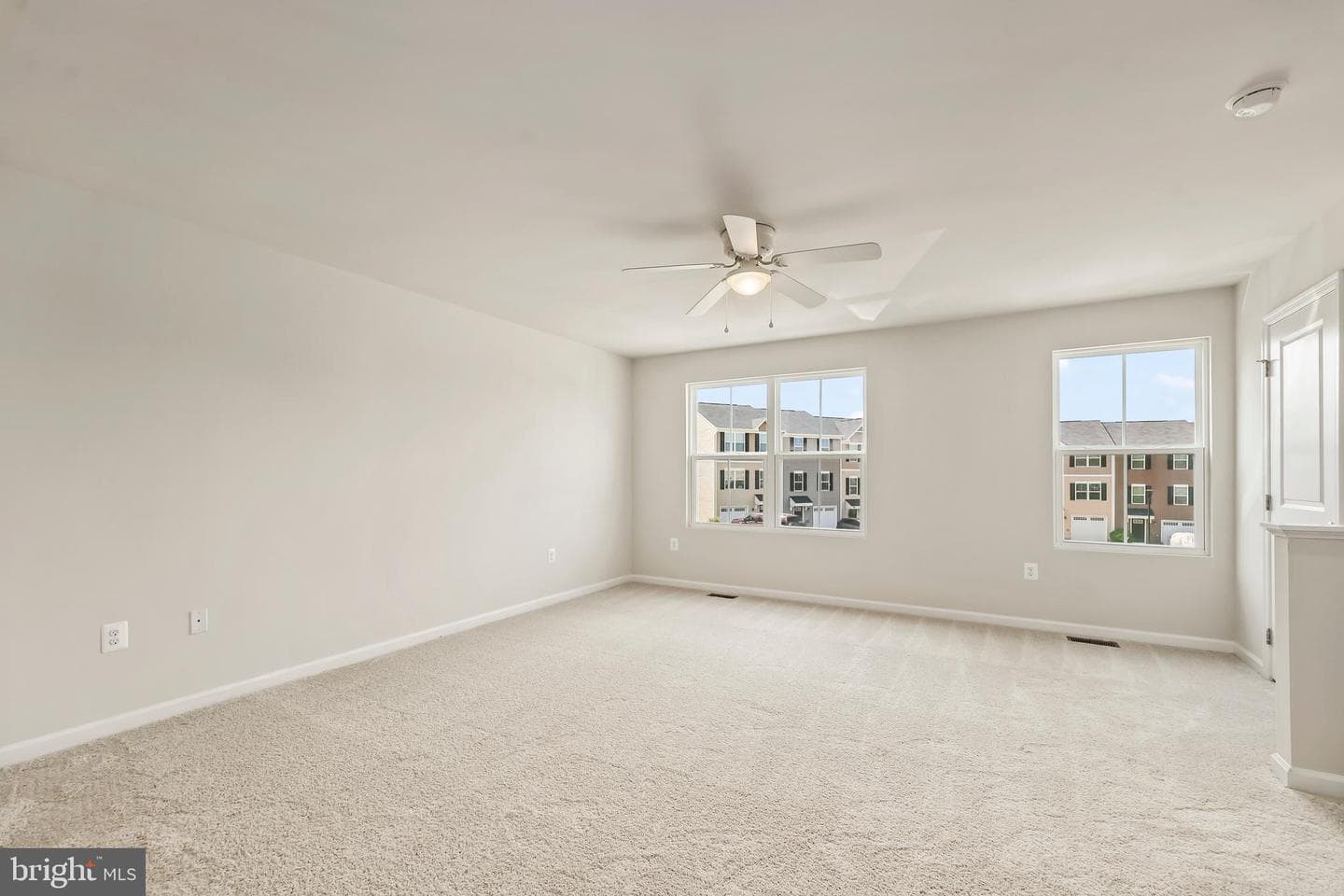 2876 Farzi Circle photo 16